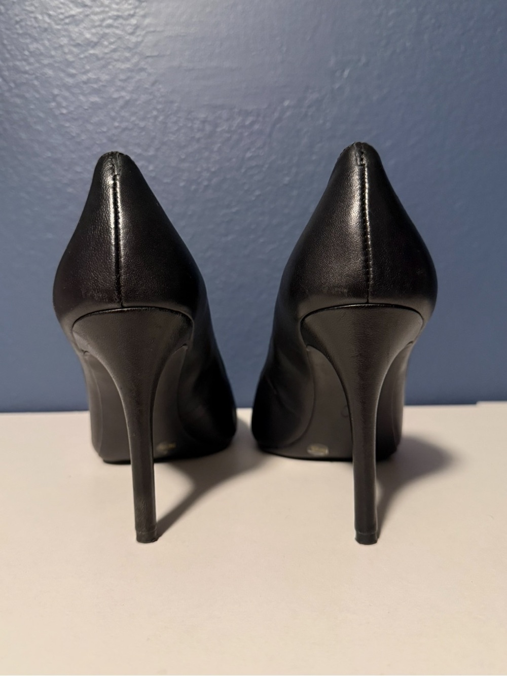 Jessica Simpson Black Pointy Heels Size 8 4” Heel - Picture 6 of 7